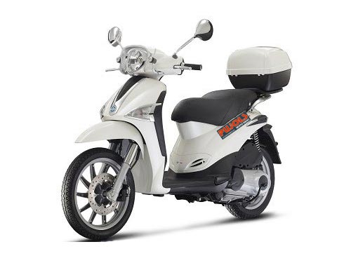 alquilar-moto-formentera